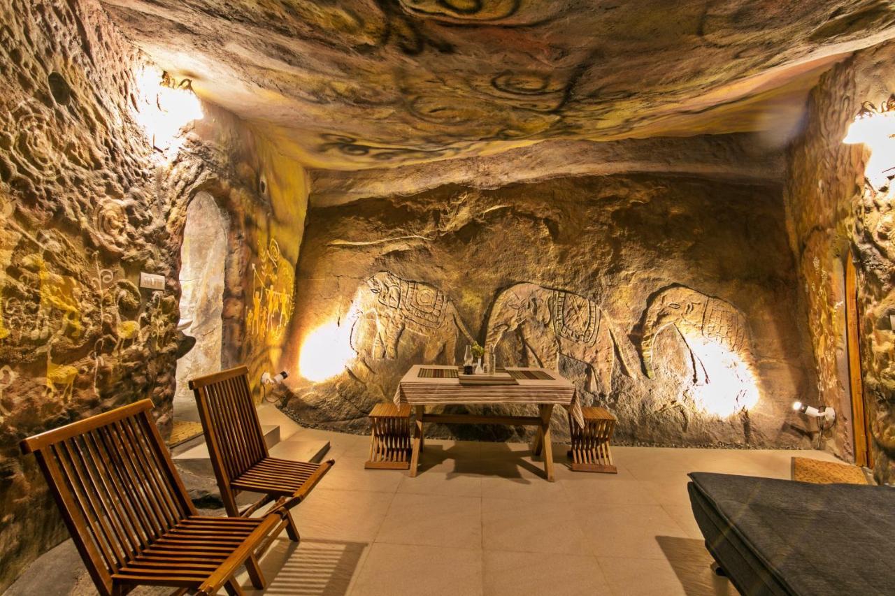 Rockville Hotel Sultan Bathery Ngoại thất bức ảnh